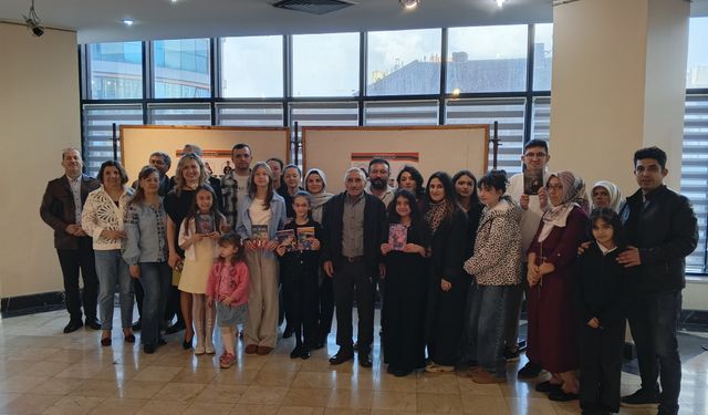 Eskişehir’de çocuk yazarlar Dünya Çocuk Kitapları gününde okurlarla buluştu!