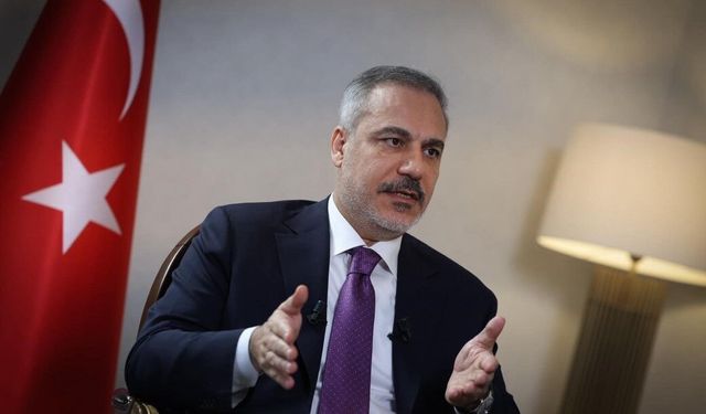 Bakan Fidan "Nükleer dosyada çözüm yakın" mesajını İngiltere’den verdi