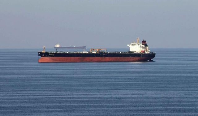 Hürmüz Boğazı’ndan çıkış yapan tankere saldırı
