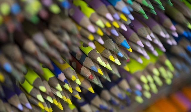 Kırtasiye malzemesi alınacak