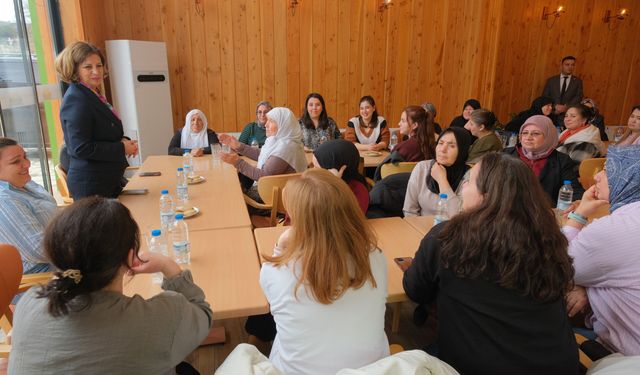 Mihalgazili kadınlar Başkan Ünlüce ile buluştu