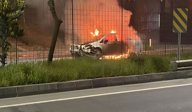 Kaza sonrası alev topuna döndü