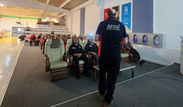 Tepebaşı Arama Kurtarma Ekibi AFAD Barınma Akreditasyon Eğitimine başladı