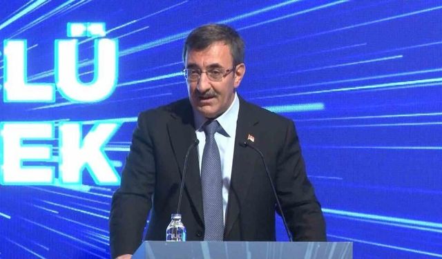 Cumhurbaşkanı Yardımcısı Yılmaz: "Kurumlar Vergisi'ni imalatçılar, ihracatçılar için yüzde 9’a düşürüyoruz"