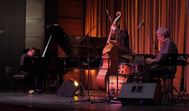 Uğur Güneş Trio’dan Eskişehir’de Unutulmaz Caz Gecesi