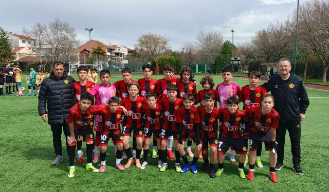 Es Es'in U 13'leri gol yağdırdı 7-0!