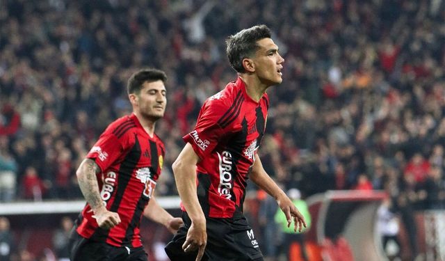 Es Es Balıkesir’i üçledi, bir üst tura yükseldi