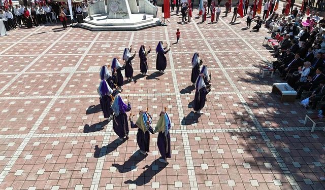 Beylikova'da 19 Mayıs coşkusu meydanlara sığmadı