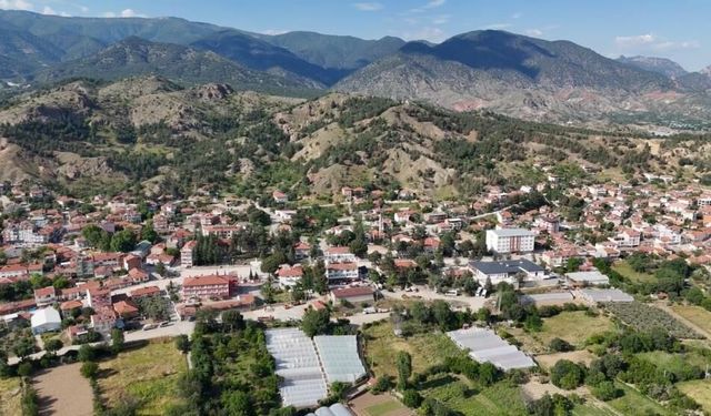 Sarıcakaya yine kavruluyor: Termometreler 46 dereceyi gördü