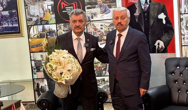 Eskişehir Esnaf Odaları Birliği’nde devir teslim töreni gerçekleşti