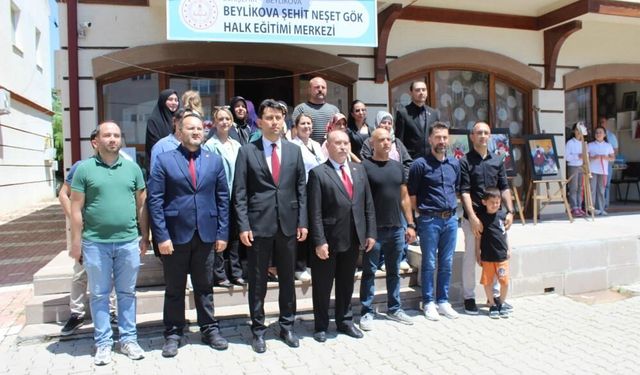 Beylikovalı kursiyerler belgelerini aldı