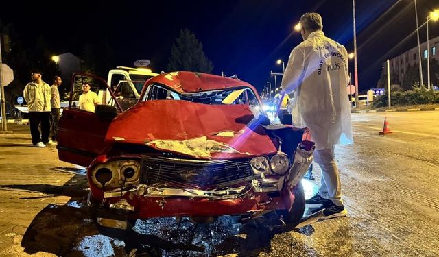 Kırmızı ışık ihlali yapıp motosiklete çarpan sürücüye 51 bin TL ceza