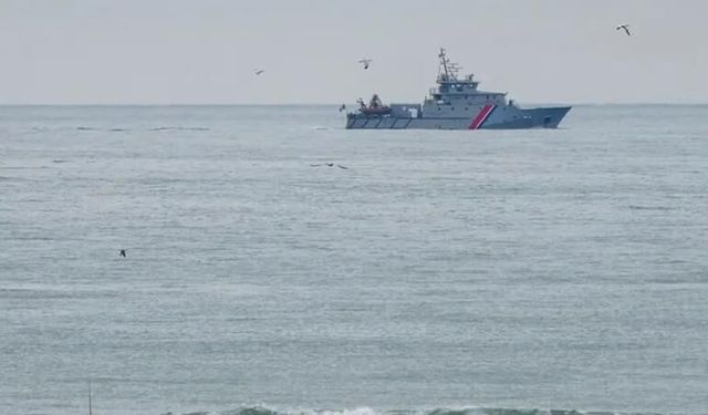 Manş Denizi'nde şok gerginlik: Rus savaş gemisinden İngiliz yatına uyarı ateşi!