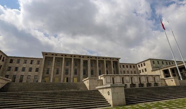 TBMM'de güvenlik alarmı: CHP grup toplantısına ziyaretçi kabul edilmeyecek