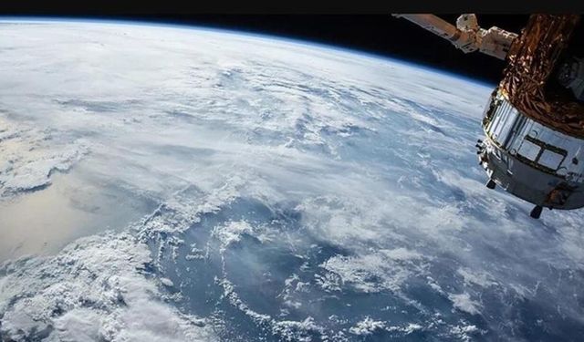 NASA’dan kritik kurtarma operasyonu: Yörüngeden düşen teleskop kurtarılacak