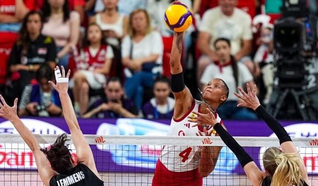 A Milli Kadın Voleybol Takımı, Fransa'yı 3-0 mağlup etti