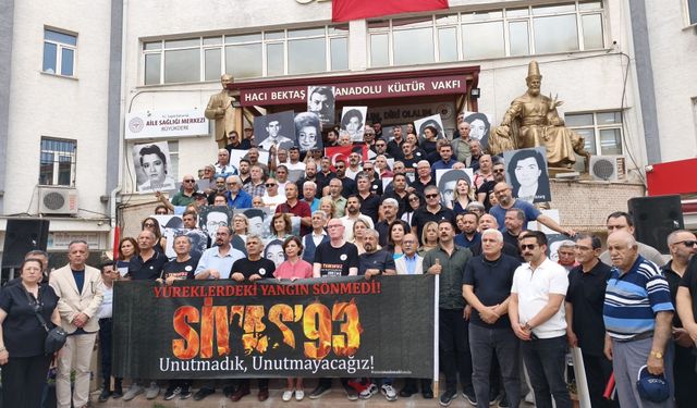 Eskişehir'de Sivas Katliamı'nın 33. yılında anma: "Unutmadık, unutturmayacağız"