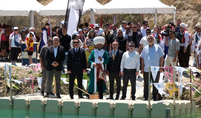 Sivrihisar’da Nasreddin Hoca Festivali “göle maya çalma” seremonisiyle başladı