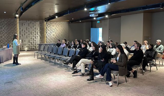 Tepebaşı’nda otel çalışanlarına toplumsal cinsiyet eşitliği eğitimi