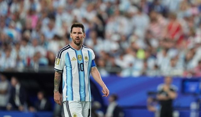 Babasını kaybeden Lionel Messi'den duygusal veda: "Futbola devam konusunda ciddi şüphelerim var"