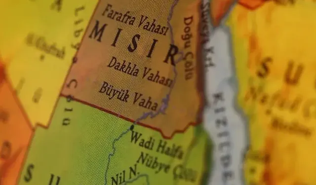 Mısır’da alışveriş merkezinde patlama: 2 ölü, 12 yaralı
