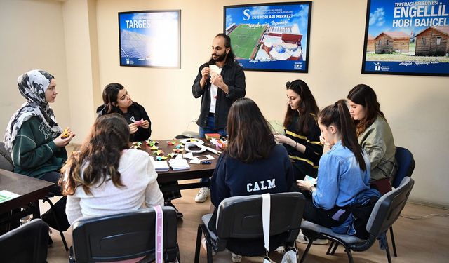 Eskişehir’e gelen üniversitelilere “Gençlik Merkezi” desteği