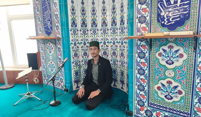 Kekemeliği Kur’an okurken kayboluyor! Eskişehir Yayla Camii imamının ilham veren mücadelesi