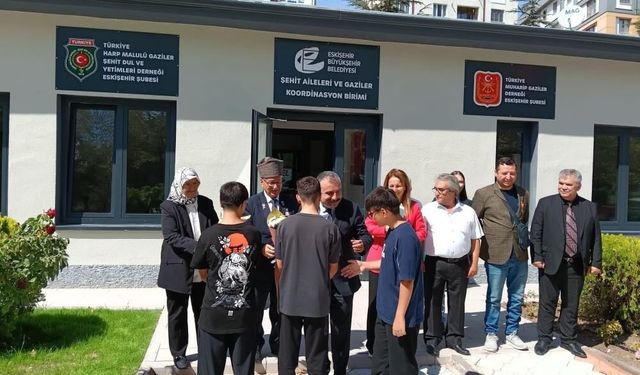 Gaziler Günü'nde miniklerden anlamlı ziyaret
