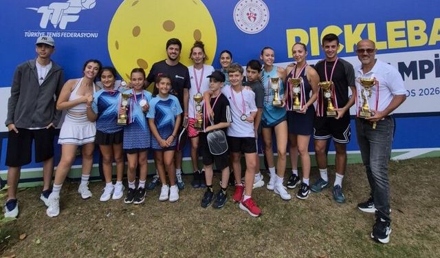 Pickleball Şampiyonasında büyük başarı