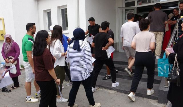 1 milyon 708 bin 329 adayın başvurduğu KPSS maratonu bu pazar başlayacak