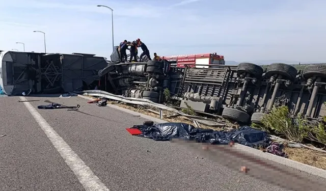 Manisa'da katliam gibi kaza: 11 kişi hayatını kaybetti