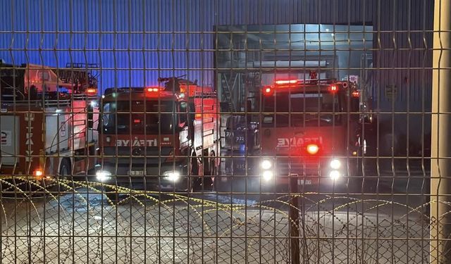 Alüminyum fabrikasında patlama: 1'i ağır 3 yaralı