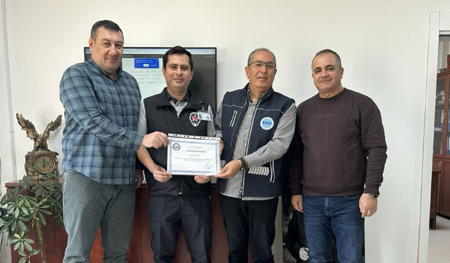 ESKİ’de güvenlik görevlisine örnek davranış ödülü