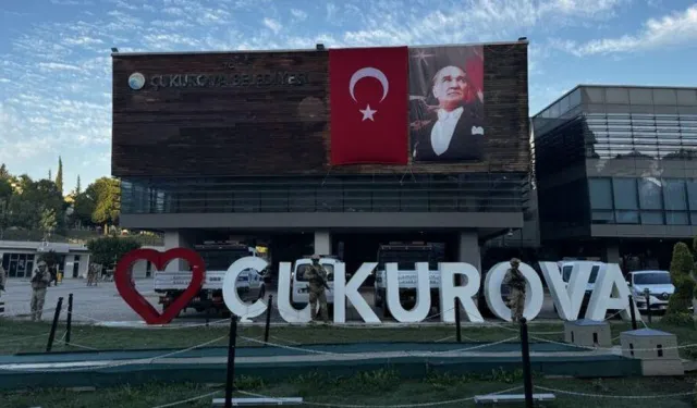 Çukurova Belediye Başkanı Emrah Kozay görevden uzaklaştırıldı