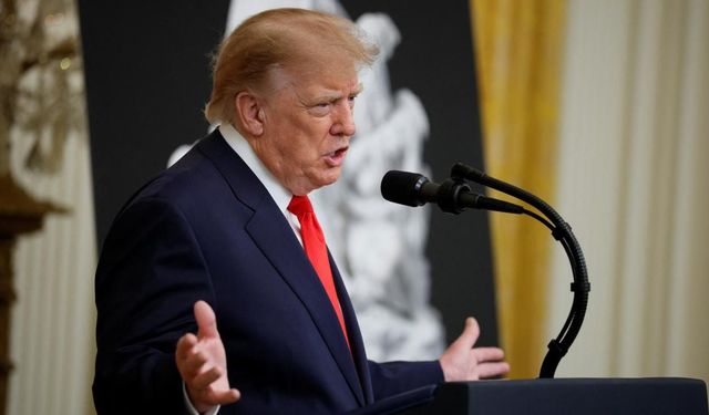 Trump’tan İran’a MOAB tehdidi: “Tüm bombaların anası”