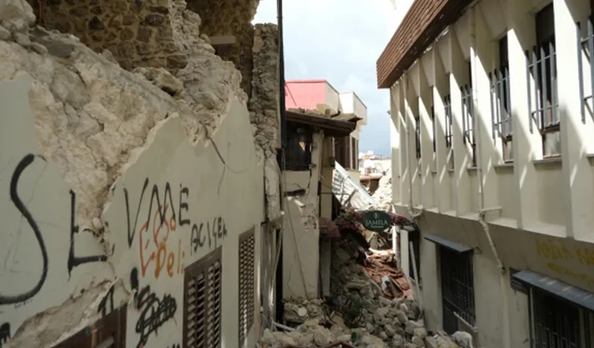 Hatay'ın tarihi caddesinin görüntüsü yürek dağladı