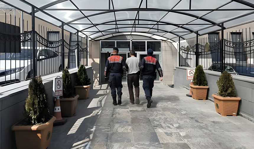 Jandarma inşaattan hırsızlık yapan şahıslar Afyonkarahisar’da yakalandı
