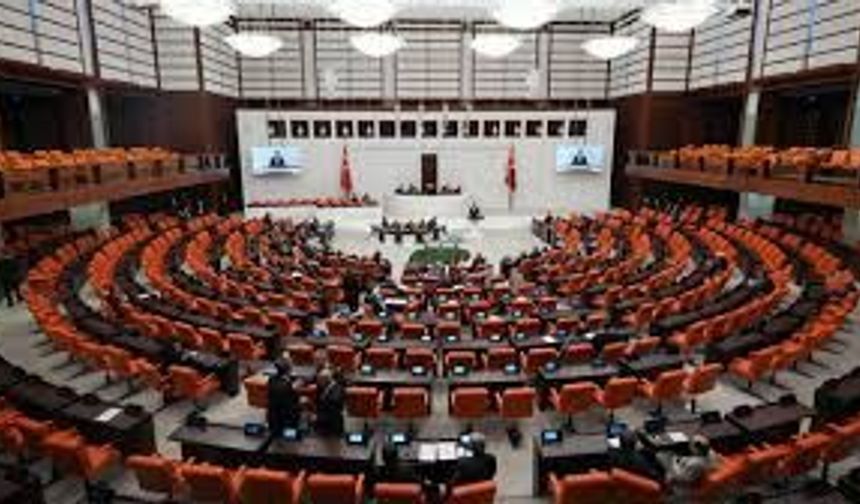 Fon düzenlemesi bugün Meclis komisyonunda görüşülecek