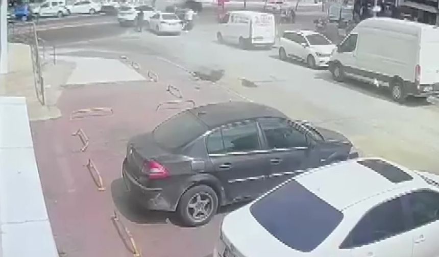 Adana’da film gibi uyuşturucu operasyonu: Kaçarken polis aracına çarptı