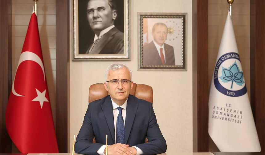 Prof. Dr. Çolak, "Malazgirt Zaferi’nin 954. yıl dönümünü milletçe gurur ve coşkuyla kutluyoruz"