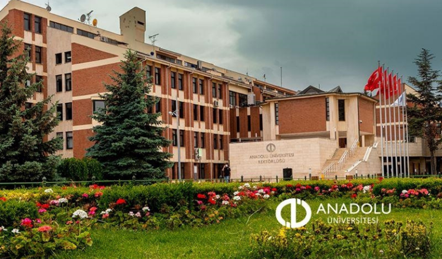 Anadolu Üniversitesi’nden öğrenci affı çağrısı: 4 milyon öğrenci yeniden üniversiteye dönebilecek