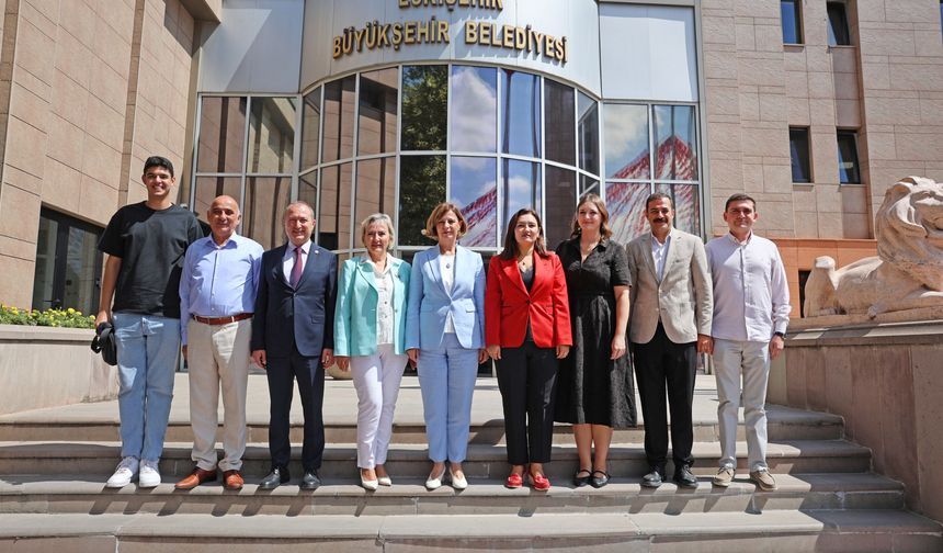 Ünlüce, CHP’lileri ağırladı: Disiplin cezası mı geliyor?