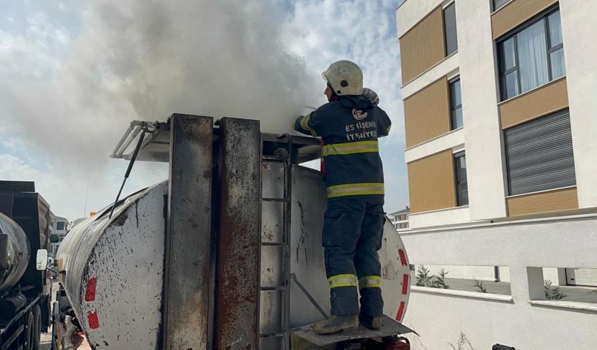 Eskişehir'de zift tankeri alev aldı!