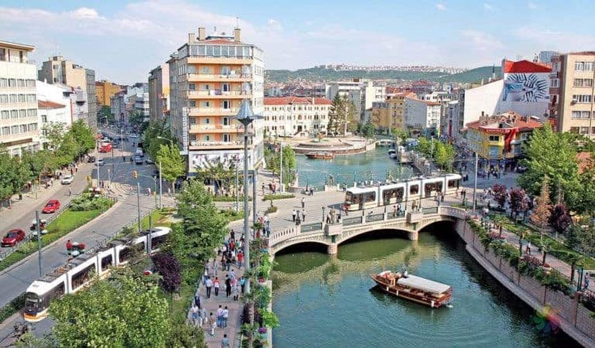 Eskişehir’de 457 projeden 60’ı tamamlandı