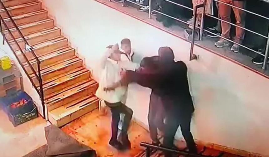 Tekme tokat birbirilerine girdiler; o anlar kamerada