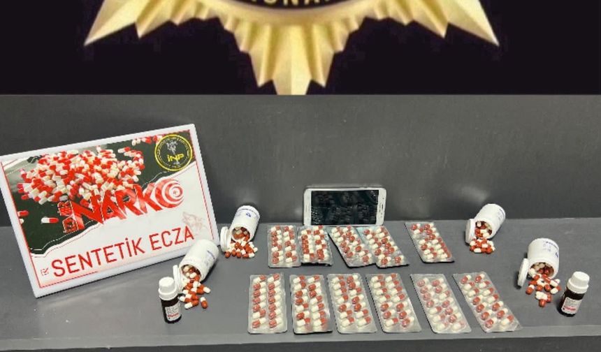 Zehir tacirlerine büyük darbe: 15 tutuklama