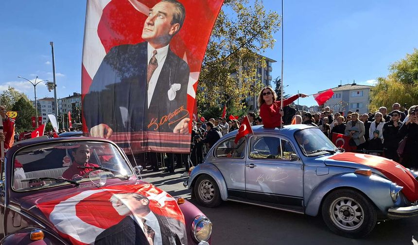 Cumhuriyet’in 102. yılı Eskişehir’de coşkuyla kutlandı