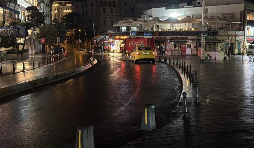 İstanbul’da sağanak yağış gece boyu etkili oldu