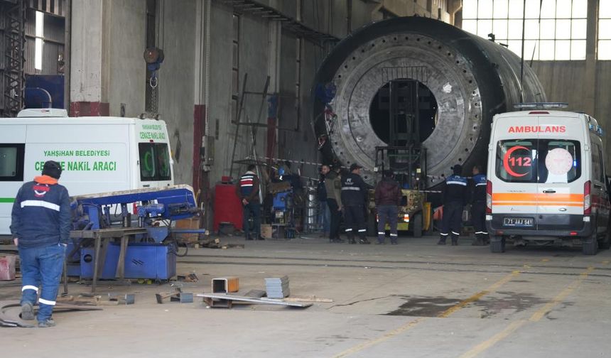 3 ton sac levhanın altında can veren 2 işçinin soruşturmasıyla ilgili gelişme: İşletme sahibi, müdür ve şef gözaltında