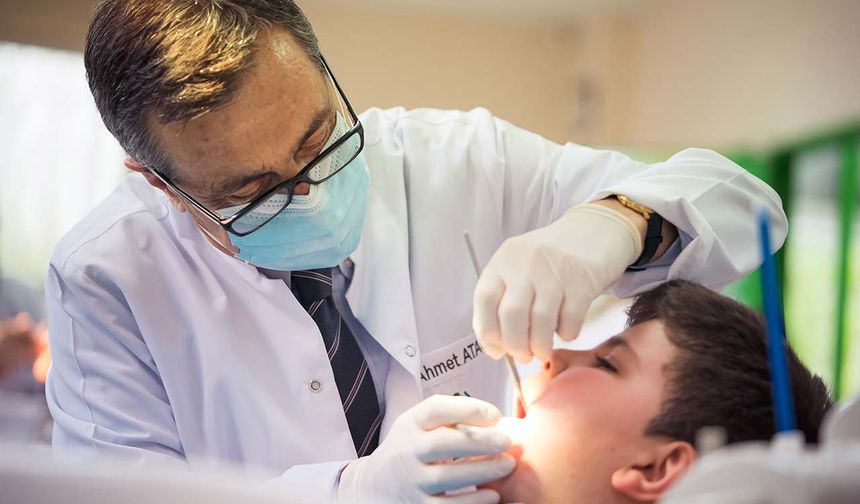 Ataç: Diş hekimliği, bilgi ve emeğin birleştiği bir sanattır